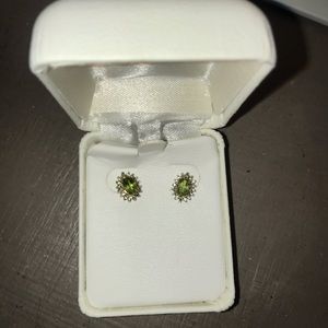 Vintage 14 Kt gold green studs
